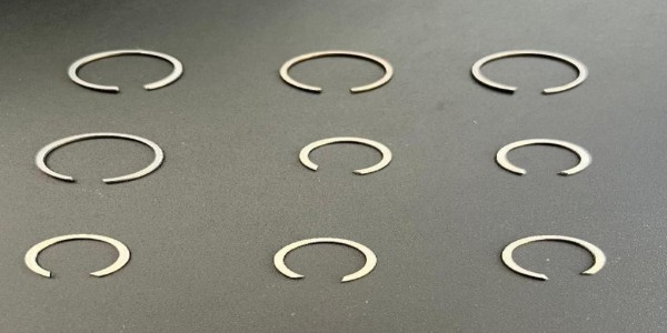 鎳基高溫合金彈簧硬度多少度