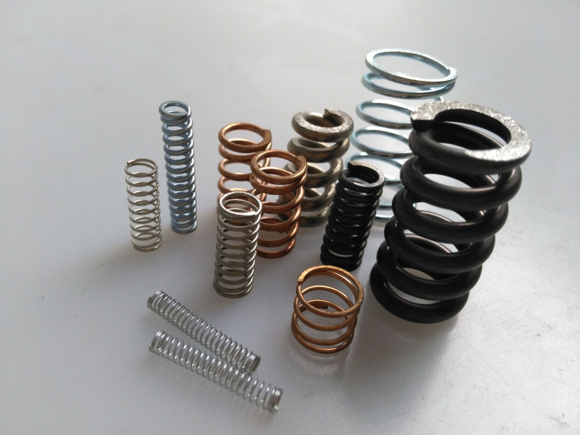 減震彈簧 減震彈簧