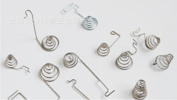 電池彈簧片的裝配方式